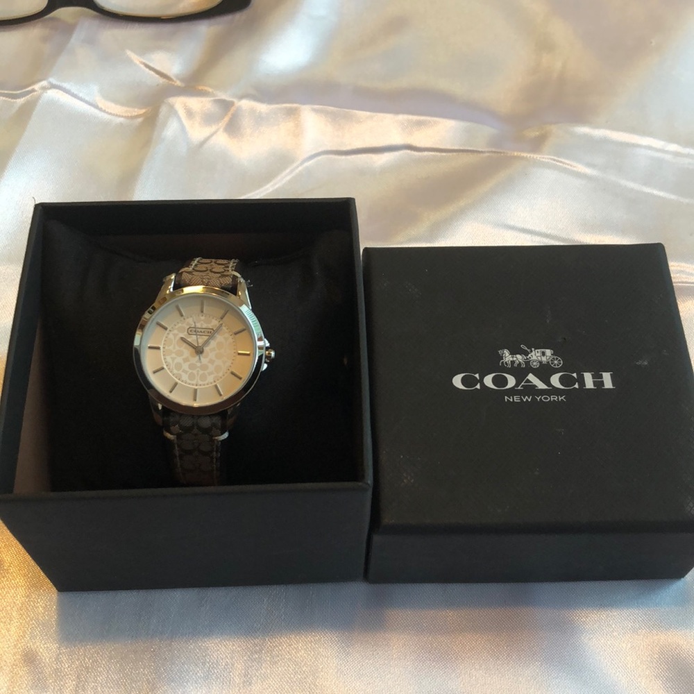 Brand New in Box Coach Signature Ladies Watch $195